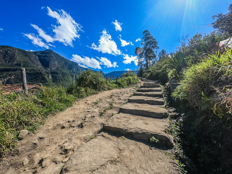 Kilometer 1 of the trail to the waterfall