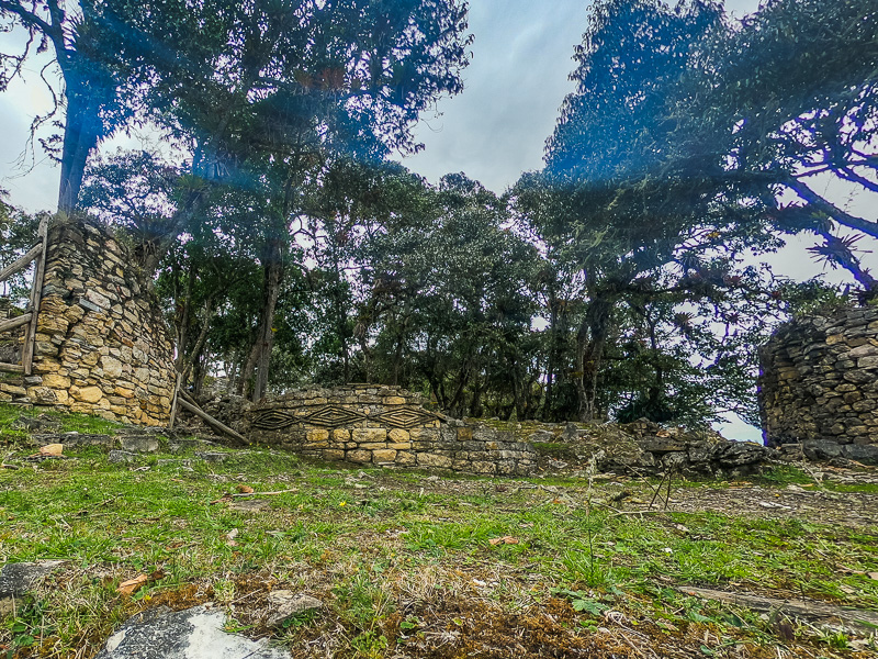 Chachapoya houses with the 3 diamond outlines