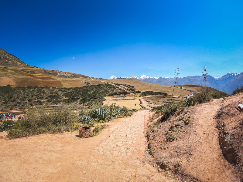 Start of the trail to the circular terraces