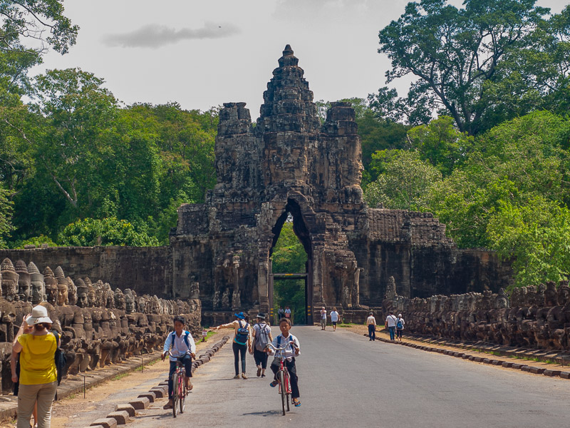 The bridge decorated with stone statues on its sides