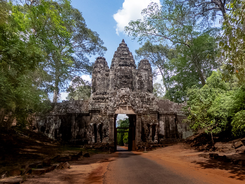 View of the gate in the shape of the Buddha's head