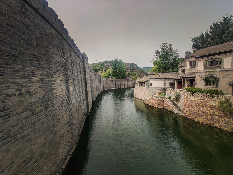 Other side of the river with houses decorating its shore