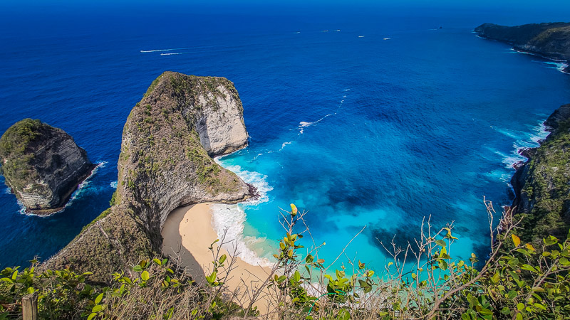 Read more about the article Nusa Penida – Scenic Island Beaches