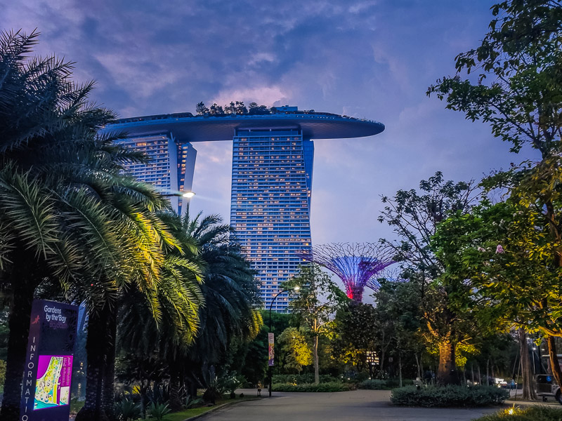 Looking back at the Marina Bay Sands and Supertree grove on the way to the domes