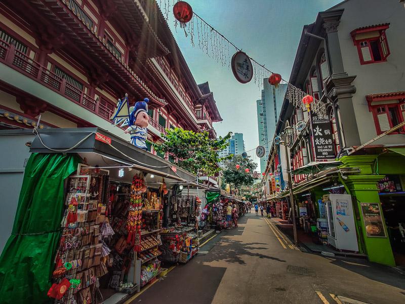 Shops and stalls on the road next to the temples