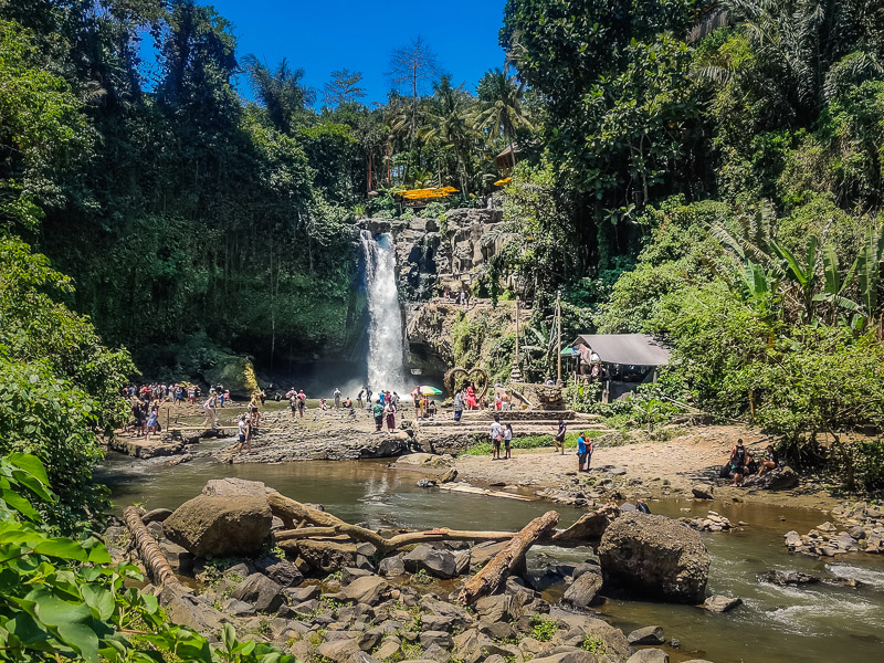 Approaching the waterfall