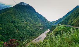 Baños – Nature and Adrenaline