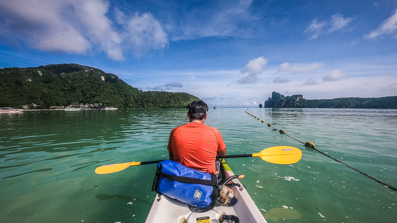 Read more about the article Ko Phi Phi – The Beaches by Kayak