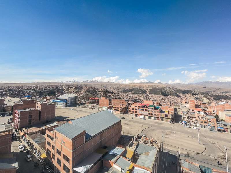 View from the cable car at El Alto