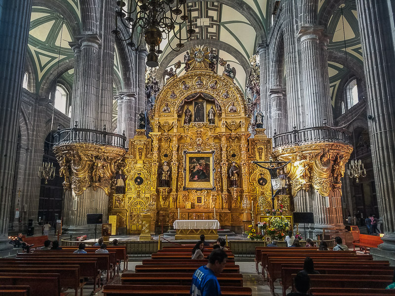 Inside the Metropolitan Cathedral in Zocalo