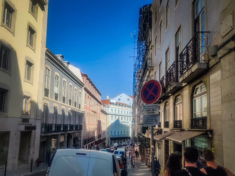 The narrow streets and colonial buildings