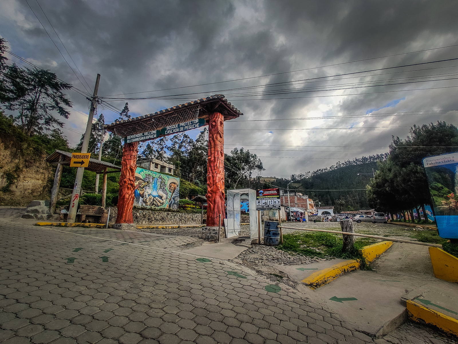 The entrance from the car park