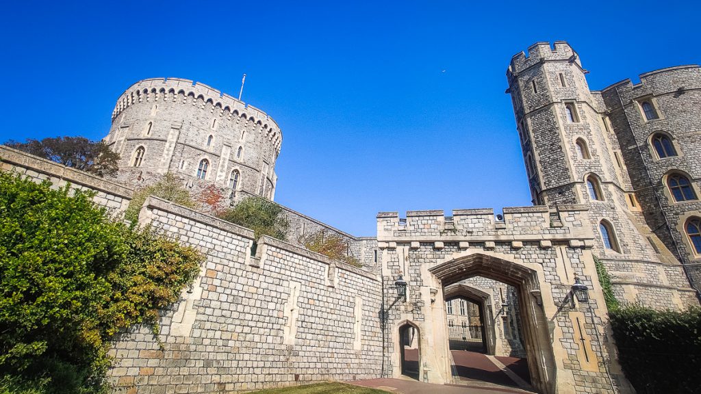 Read more about the article Windsor Castle – Historic Royal Home