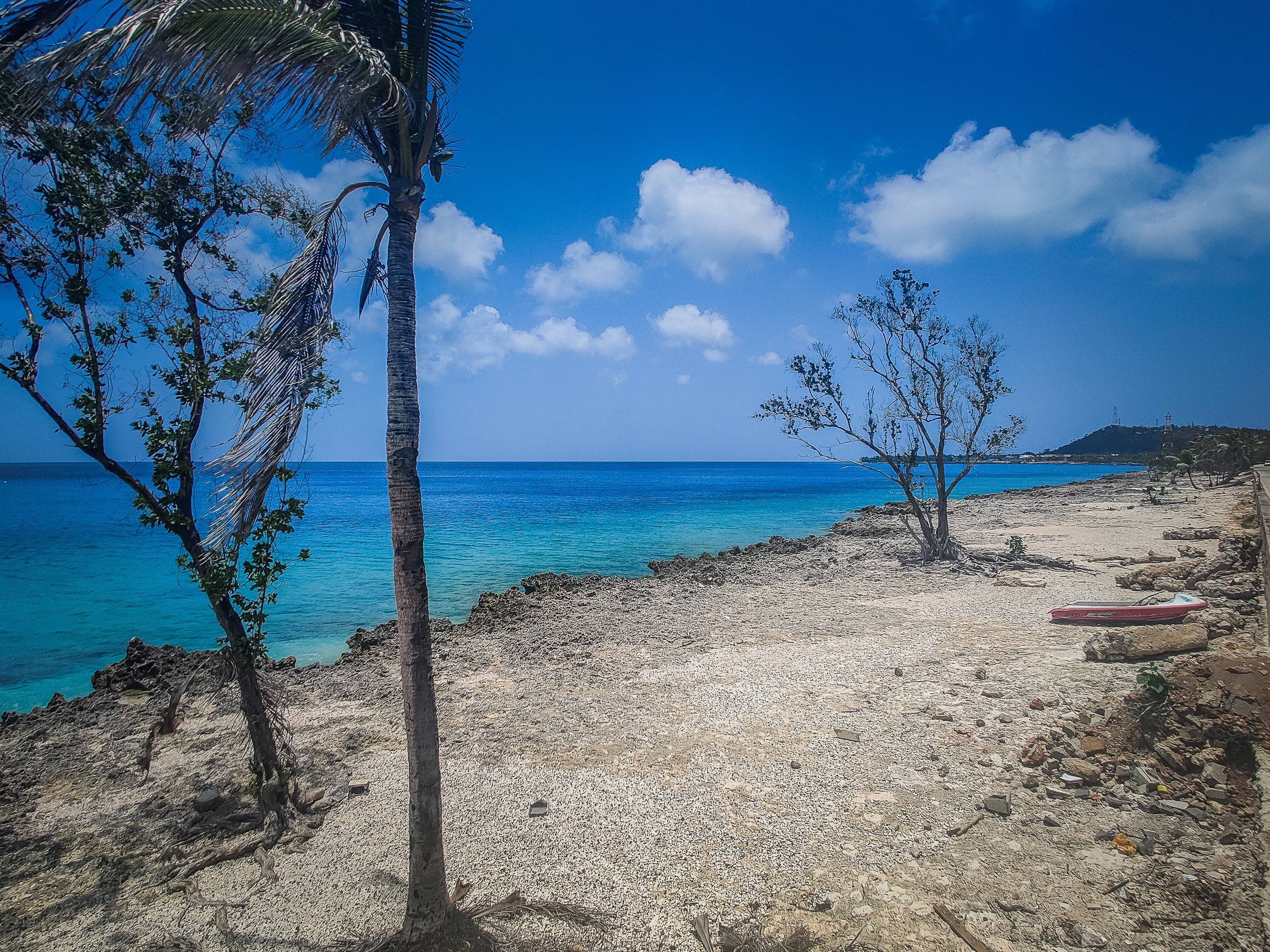 Drop in point for scuba diving